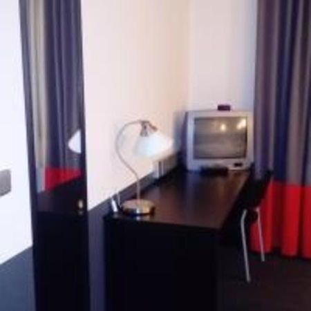 Hotel Brussels Groot-Bijgaarden Kültér fotó